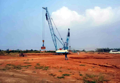 君臨城邦強(qiáng)夯地基工程